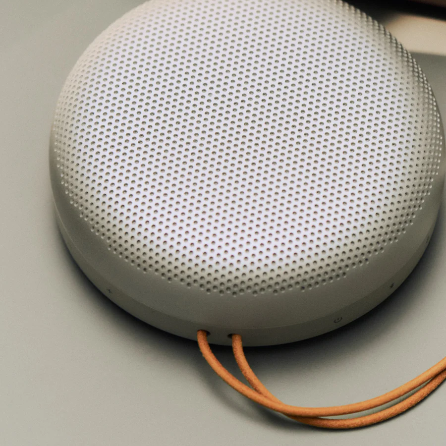 Zvučnic Bang & Olufsen BO Beosound A1 3rd Gen Natural Aluminium