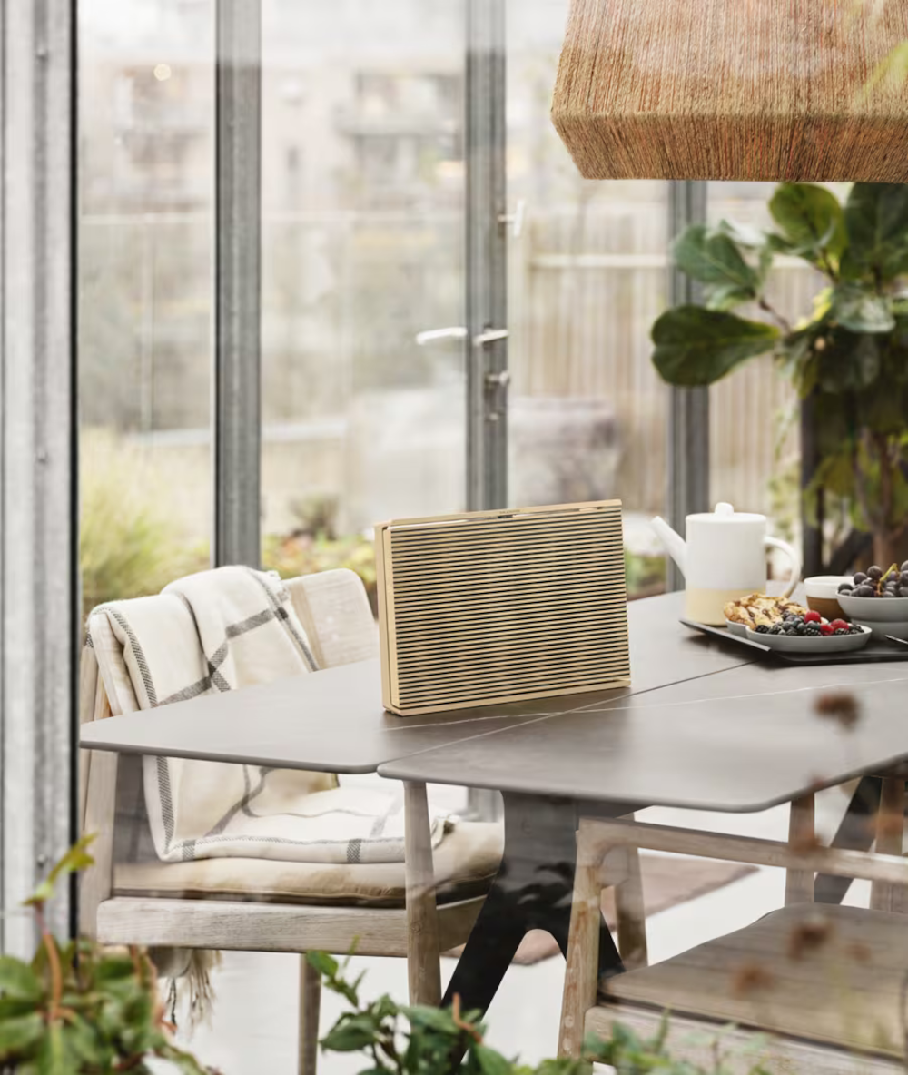 Zvučnik Bang & Olufsen BO Beosound Level Gold tone